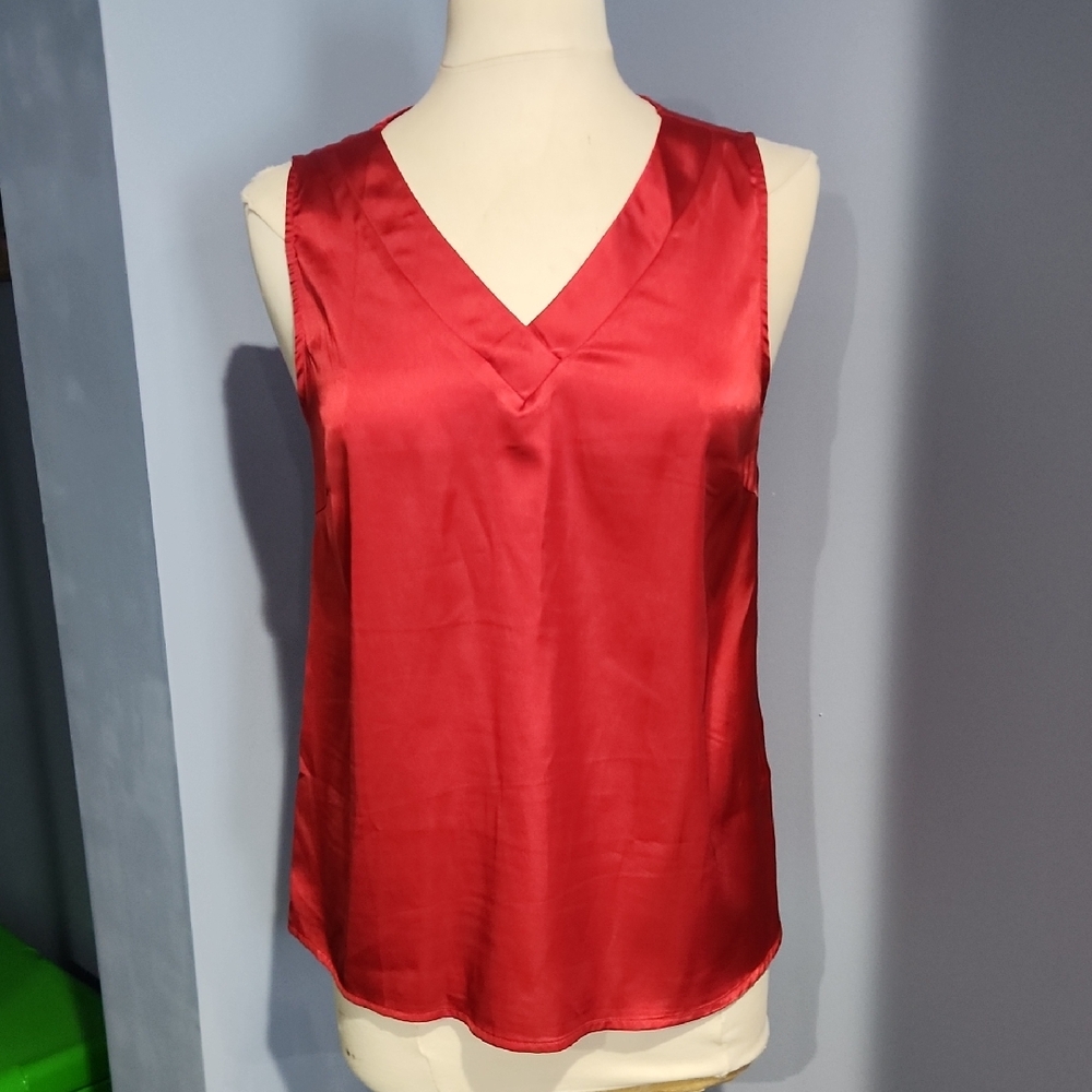Zeagoo red satin sleeveless top Size Small